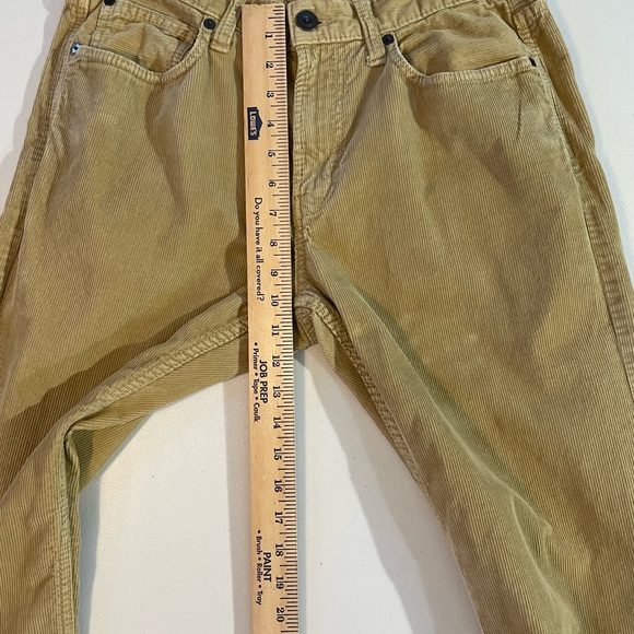 American Eagle Men's 32 x 34 Corduroy Pants in Khaki GUC - Picture 6 of 7